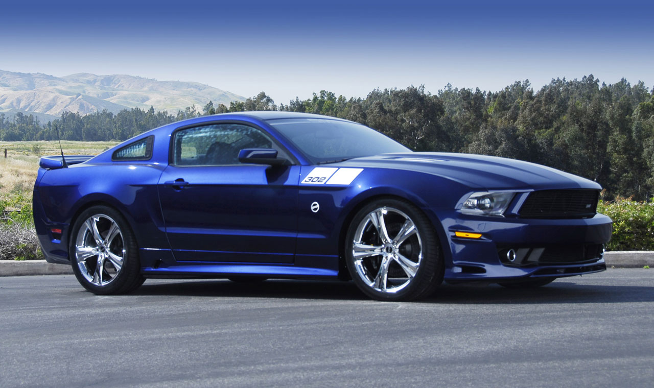 Steve saleen presents: world premiere of 2011 SMS 302 mustang.